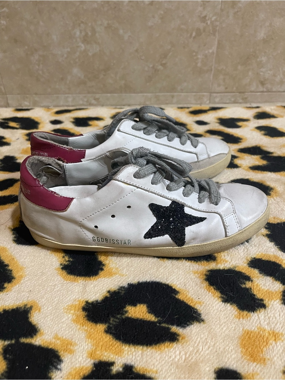 Golden Goose White Leather Sneakers with Black Star and Pink Heel